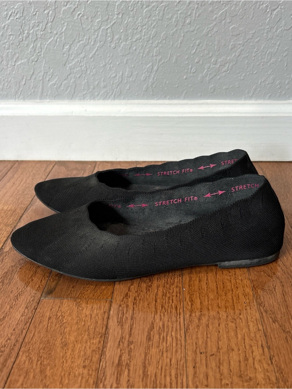 Skechers Cleo Ballet Flats Slip On Shoes Women’s Size 6.5 Black